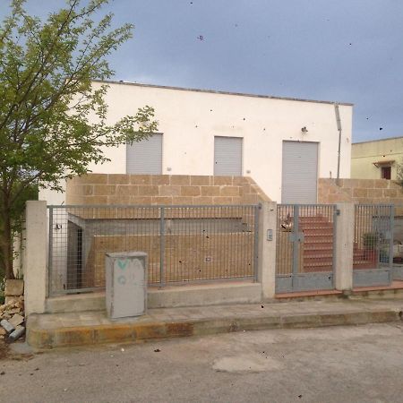 Appartamenti Torre Lapillo Exterior foto
